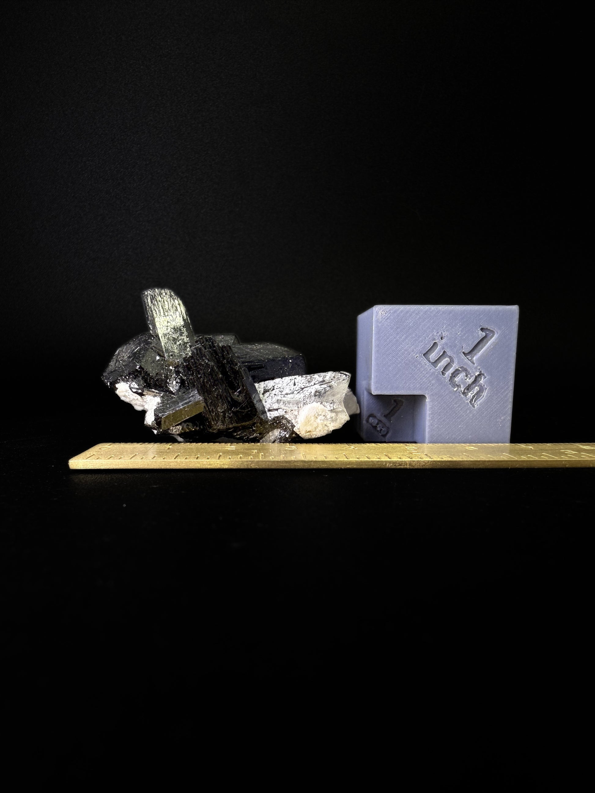 Schorl var. Tourmaline