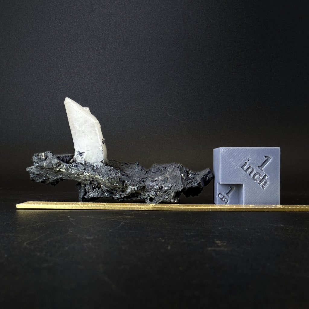 Quartz on Tennantite