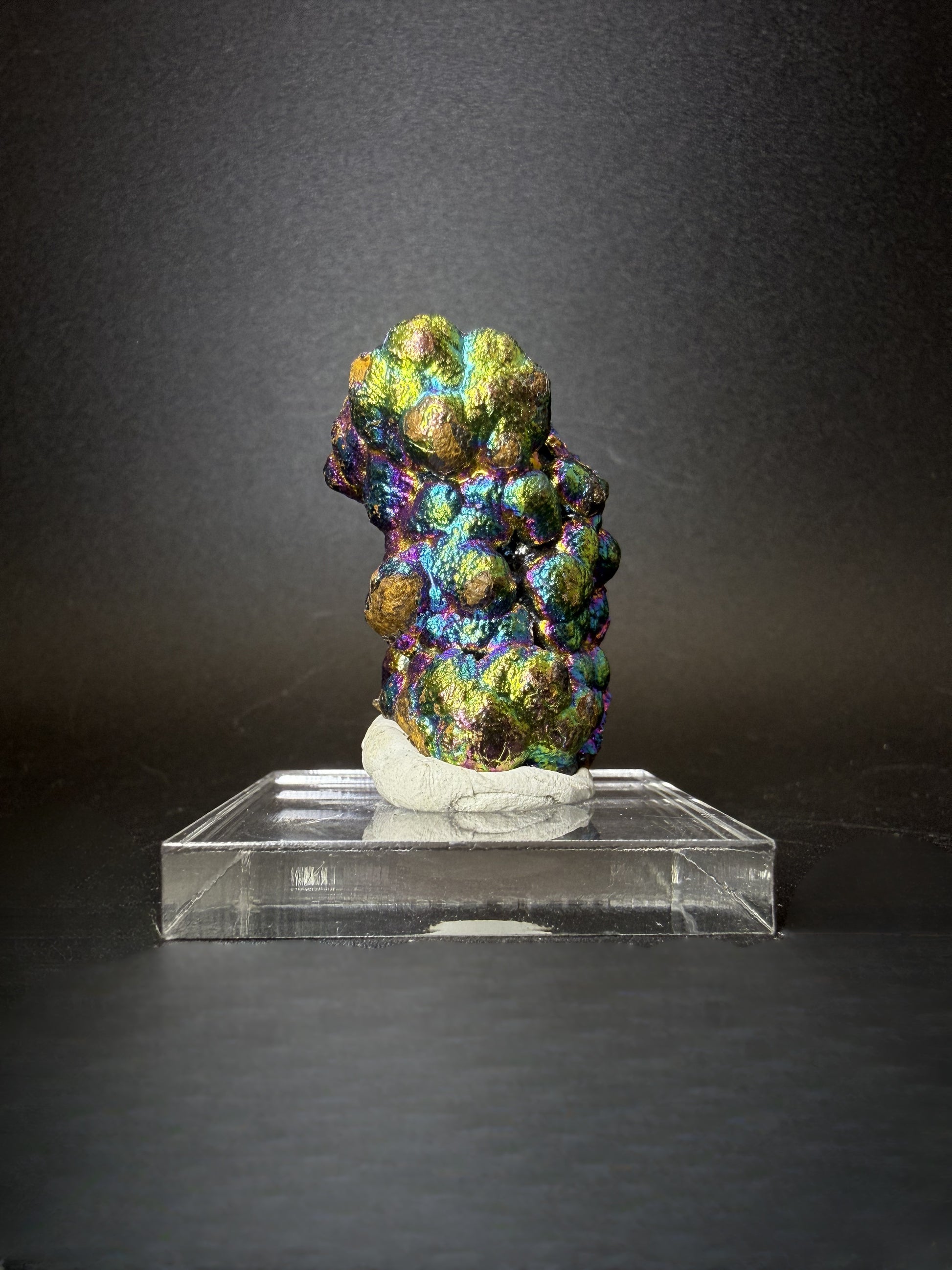 Iridescent Goethite