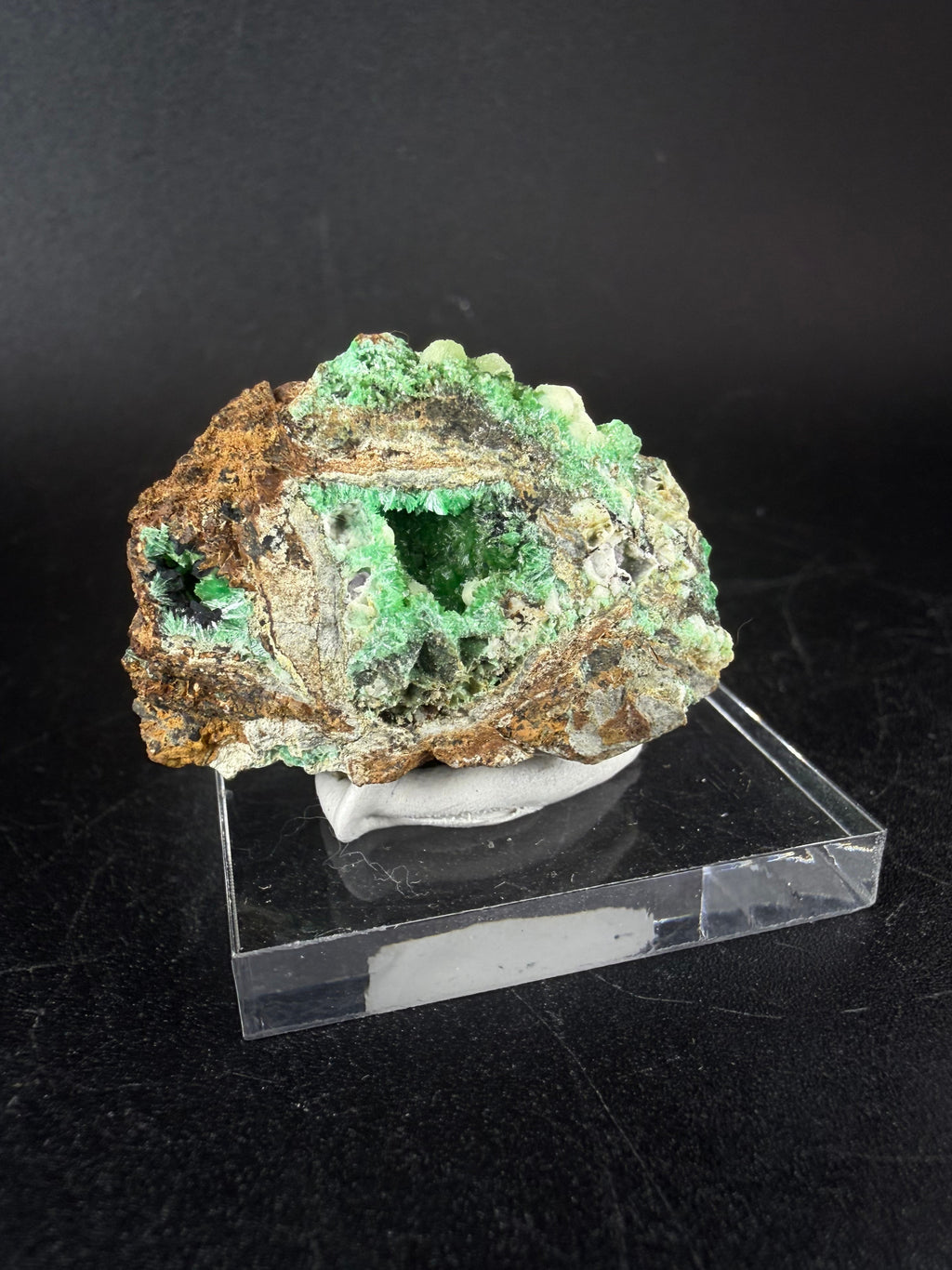 Annabergite