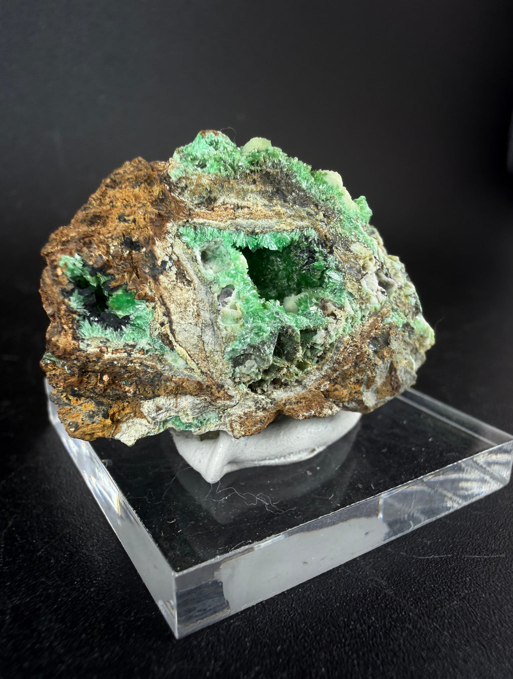 Annabergite