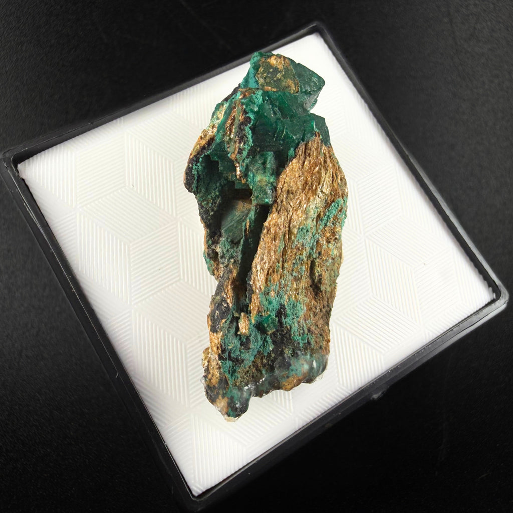 Euchroite