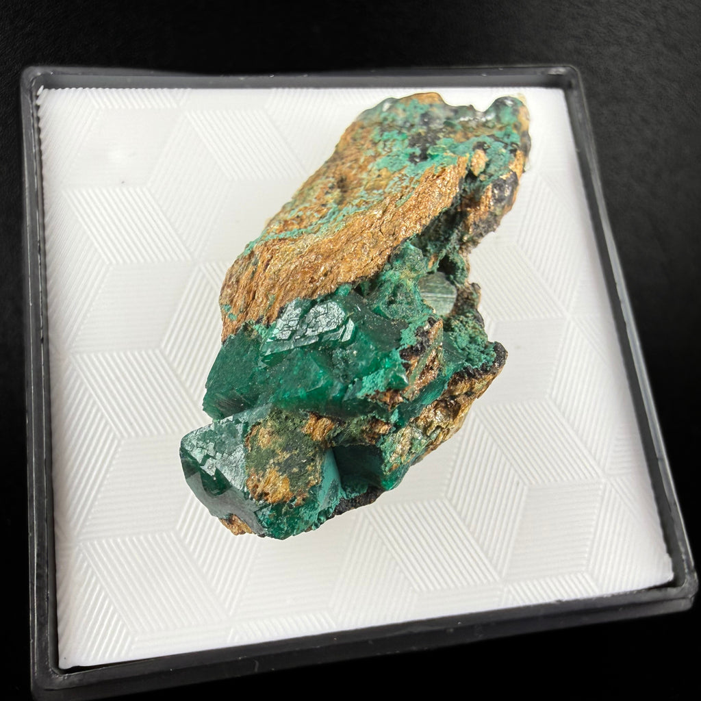 Euchroite