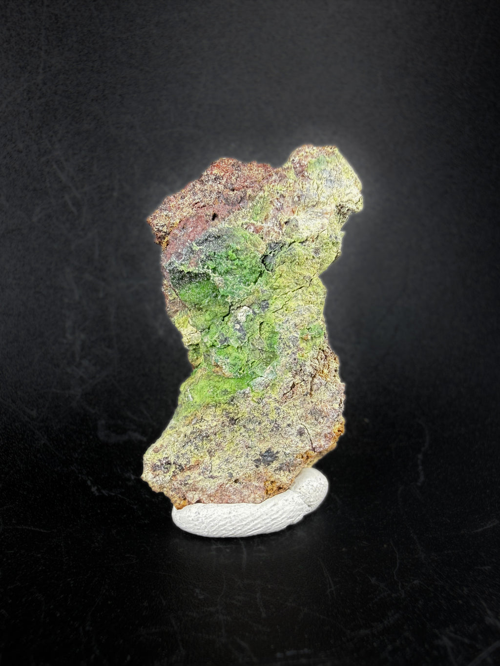 Dungganinte, Native Gold and Quetzalcoatlite