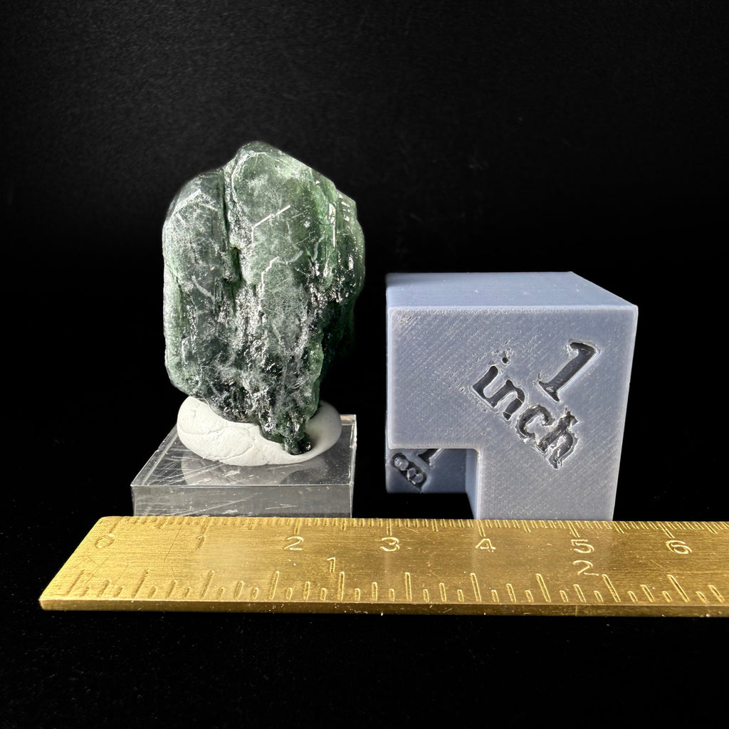 Fluorapatite