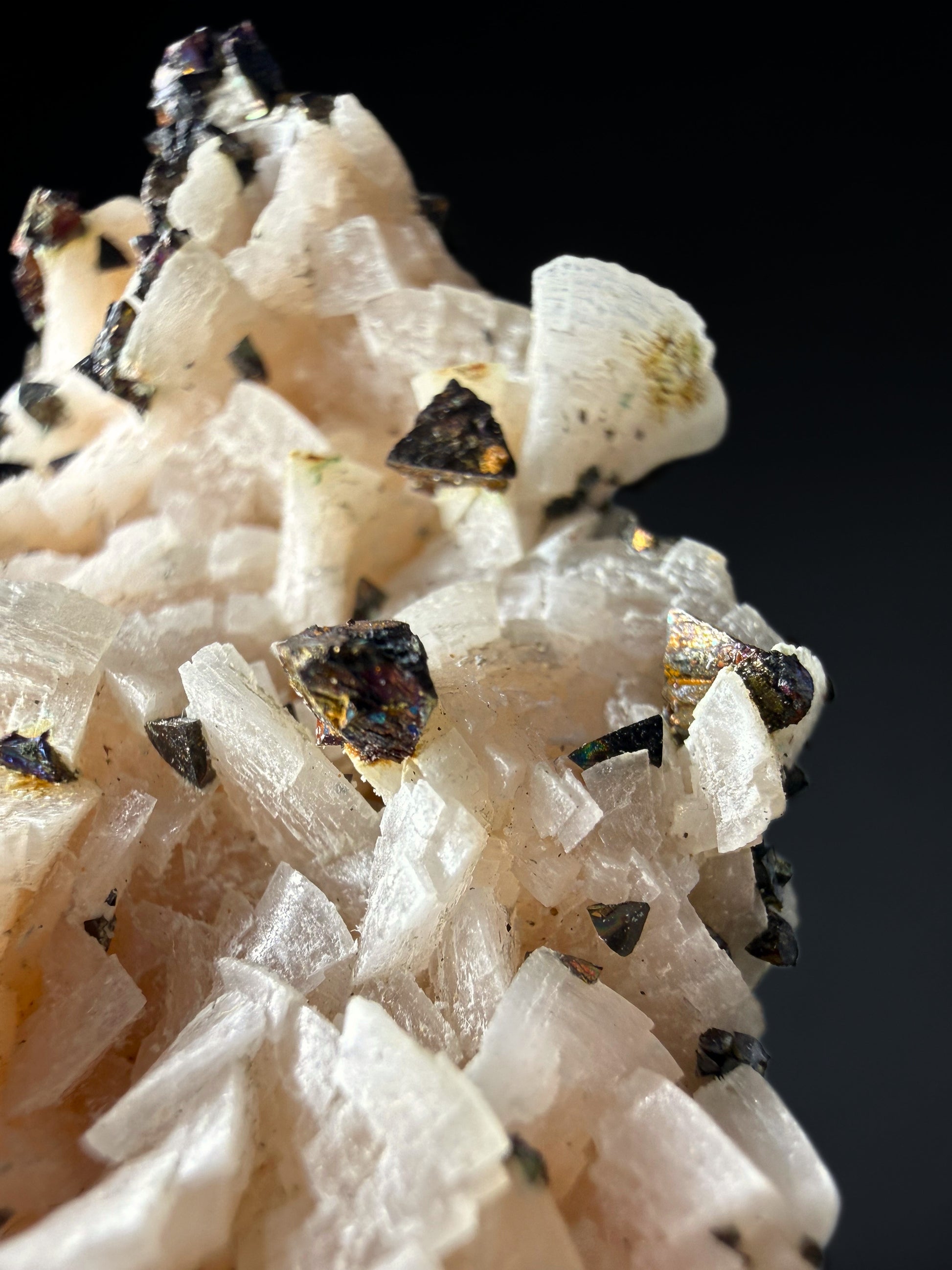 Dolomite with Chalcopyrite