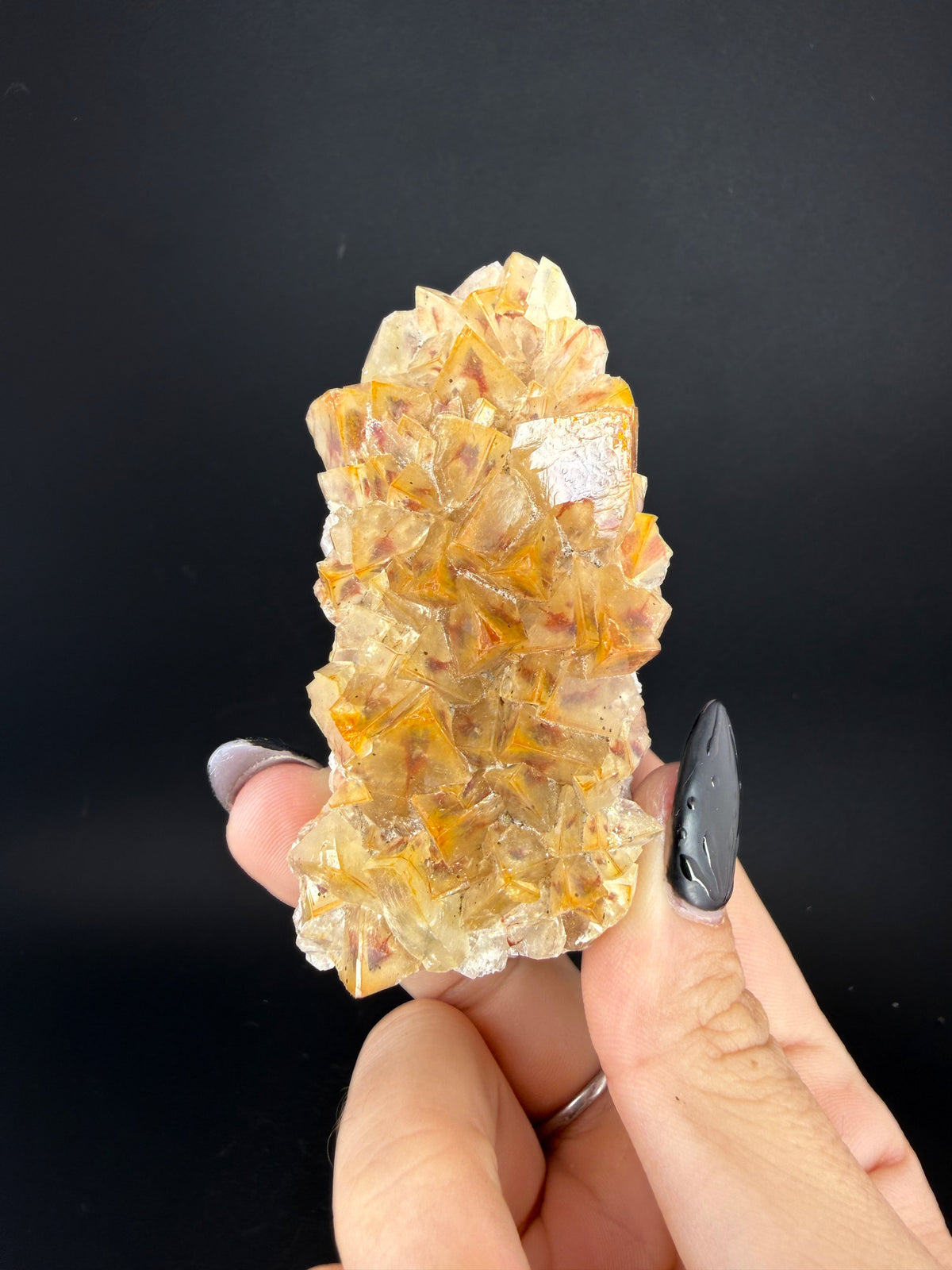 Calcite with Hematite Phantoms