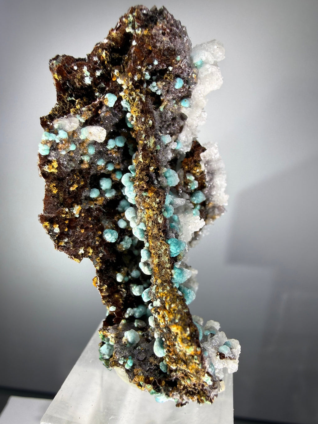 Aurichalcite and Calcite
