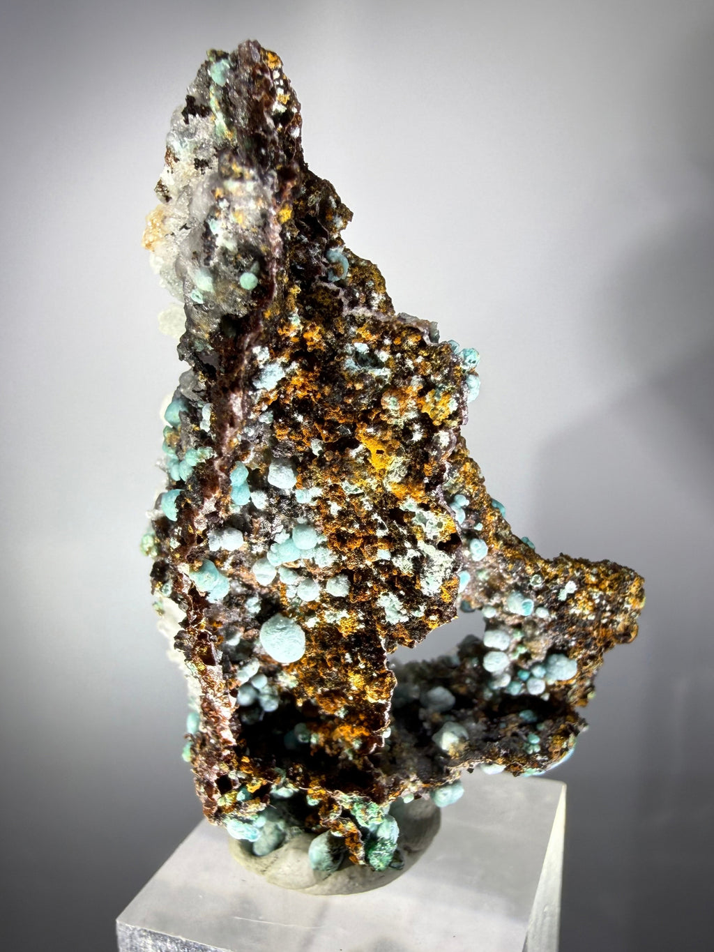 Aurichalcite and Calcite
