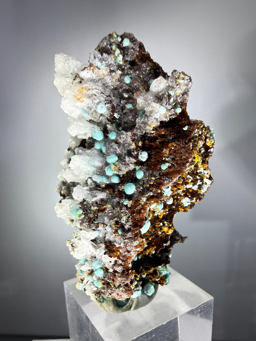 Aurichalcite and Calcite