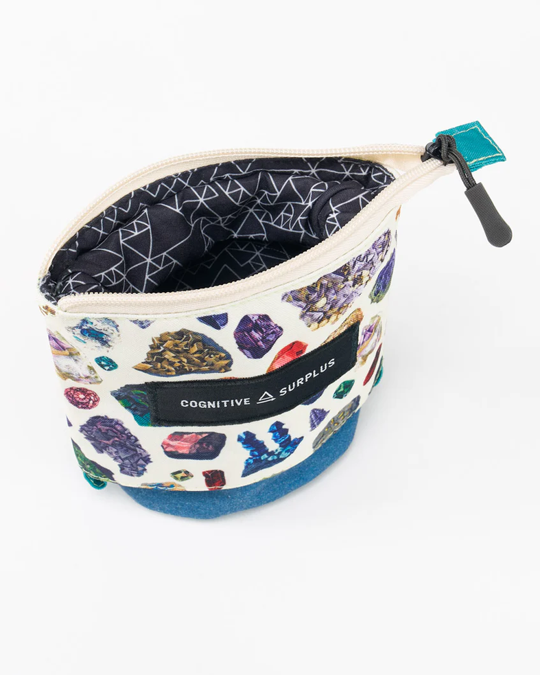 Gems & Minerals Telescoping Zipper Bag