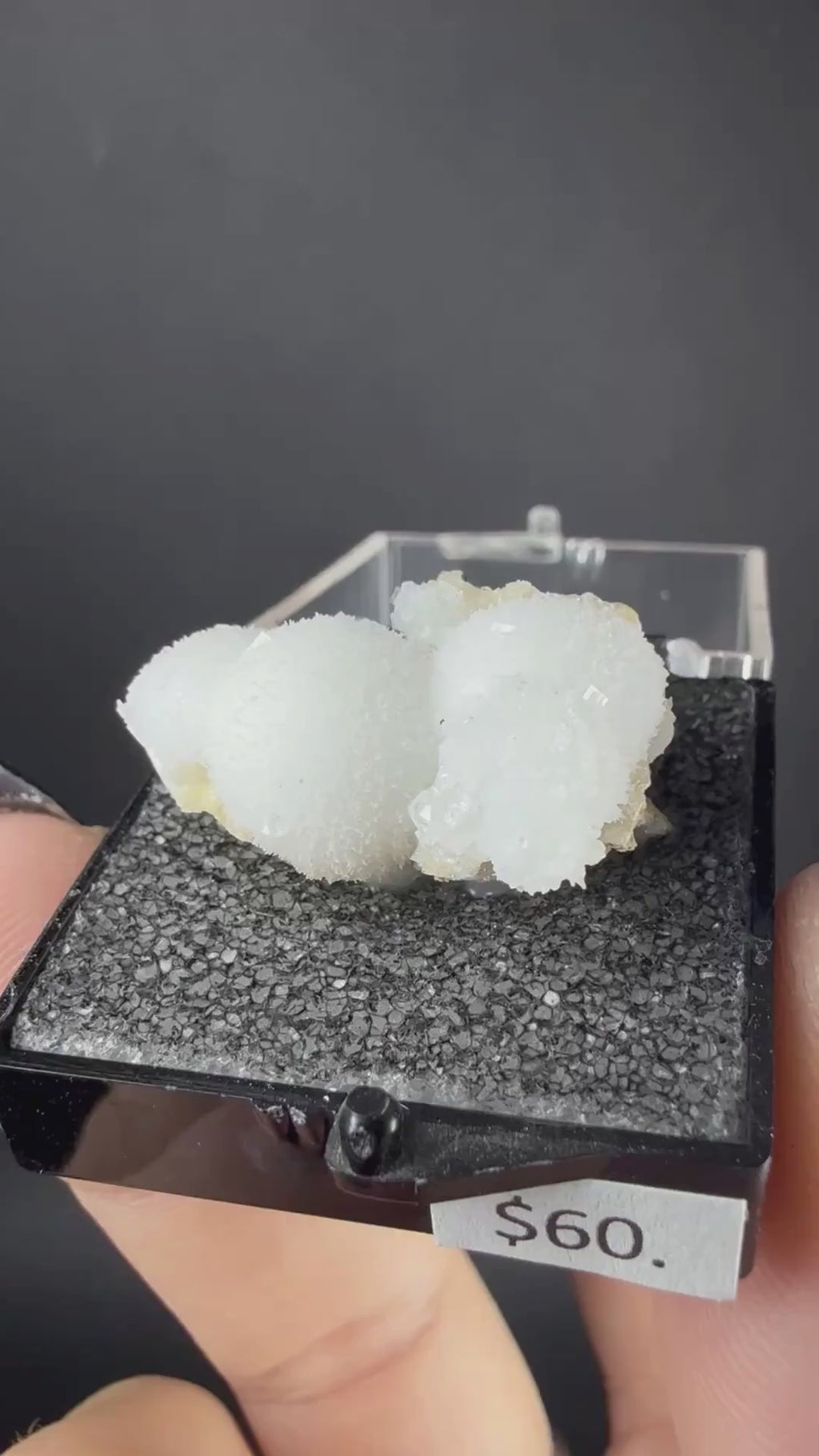 Thomsonite